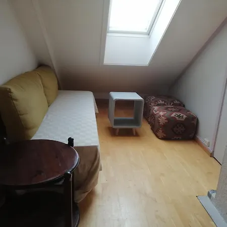 Sjarmerende Og Lysfylt Midt I Tromsø